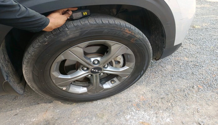 2023 KIA SELTOS HTK PLUS 1.5 IMT, Petrol, Manual, 1,08,298 km, tyre