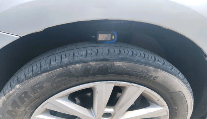 2013 Volkswagen Polo HIGHLINE DIESEL, Diesel, Manual, 89,522 km, tyre