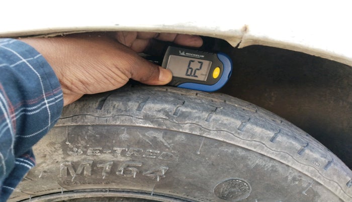 2021 Maruti Alto LXI, CNG, Manual, 96,139 km, tyre