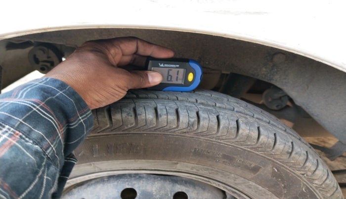 2021 Maruti Alto LXI, CNG, Manual, 96,139 km, tyre