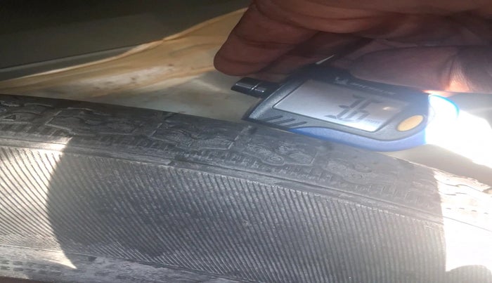 2021 Nissan MAGNITE XE, Petrol, Manual, 33,927 km, tyre