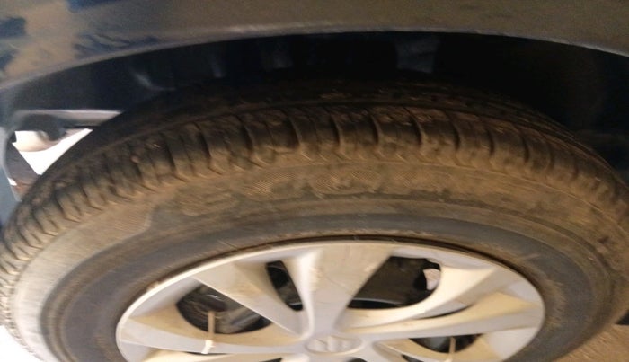 2018 Maruti Swift VXI, Petrol, Manual, 46,515 km, tyre