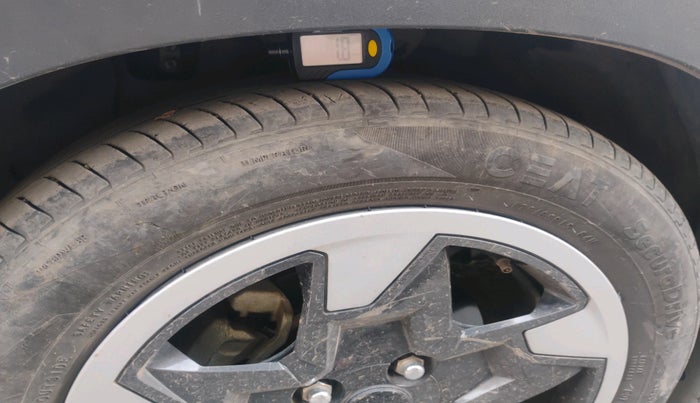 2024 Hyundai EXTER SX 1.2 MT Hy-CNG Duo , CNG, Manual, 52,915 km, tyre