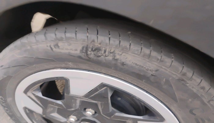 2024 Hyundai EXTER SX 1.2 MT Hy-CNG Duo , CNG, Manual, 52,915 km, tyre