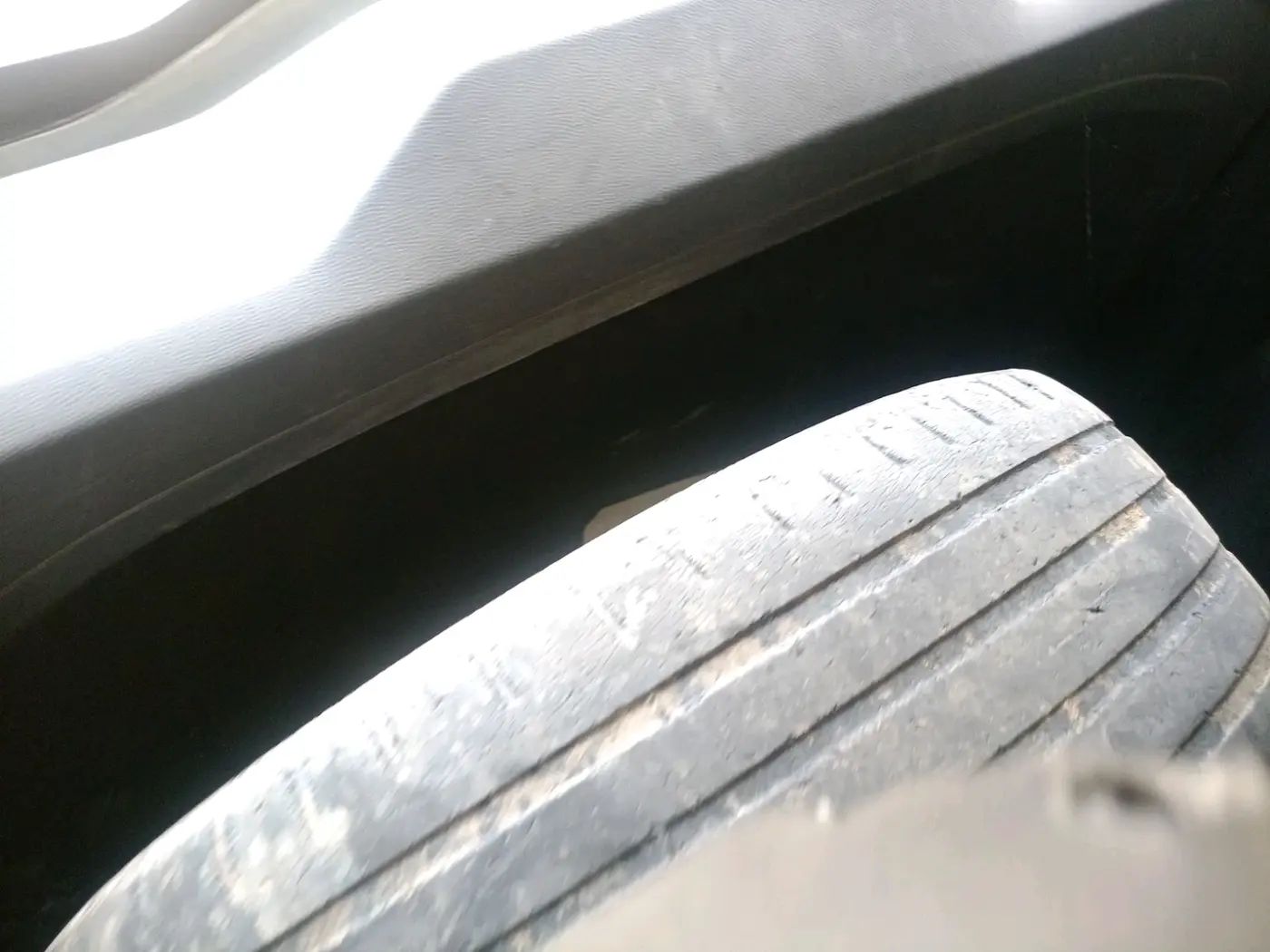 2013 Ford Ecosport TITANIUM 1.5L DIESEL, Diesel, Manual, 1,55,845 km, tyre