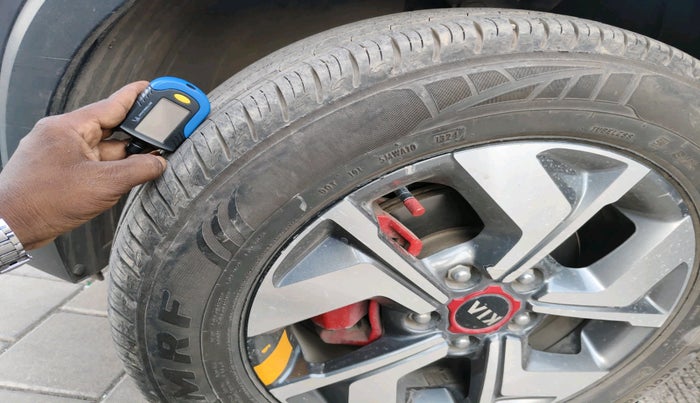 2021 KIA SONET GTX PLUS 1.0 DCT, Petrol, Automatic, 28,029 km, tyre