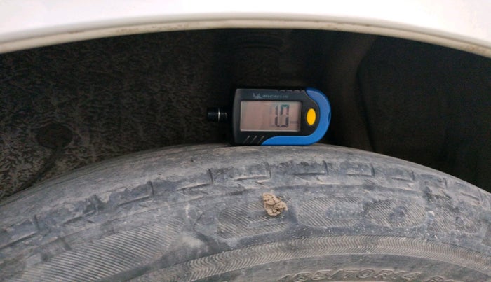 2019 Maruti Celerio VXI CNG, CNG, Manual, 66,238 km, tyre