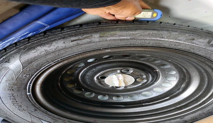 2025 Honda Amaze VX 1.2 Petrol MT, CNG, Manual, 18,091 km, tyre