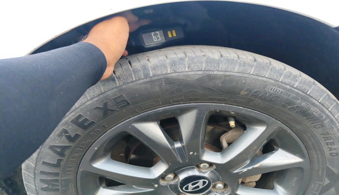 2020 Hyundai Elite i20 SPORTZ PLUS 1.2, Petrol, Manual, 1,38,796 km, tyre