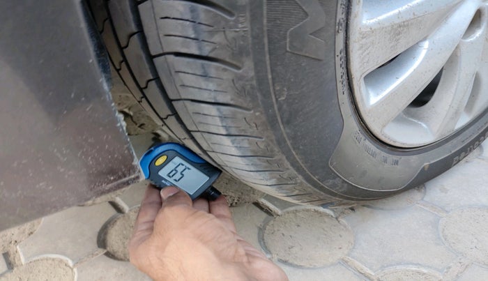 2016 Maruti Ertiga ZDI + SHVS, Diesel, Manual, 1,19,069 km, tyre