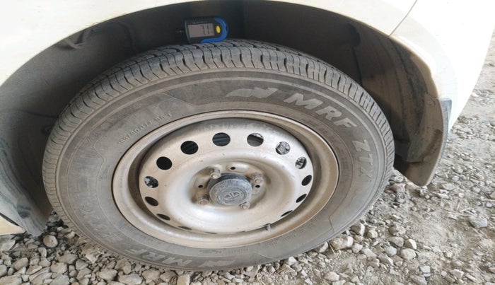 2021 Tata ALTROZ XE PETROL, Petrol, Manual, 61,751 km, tyre