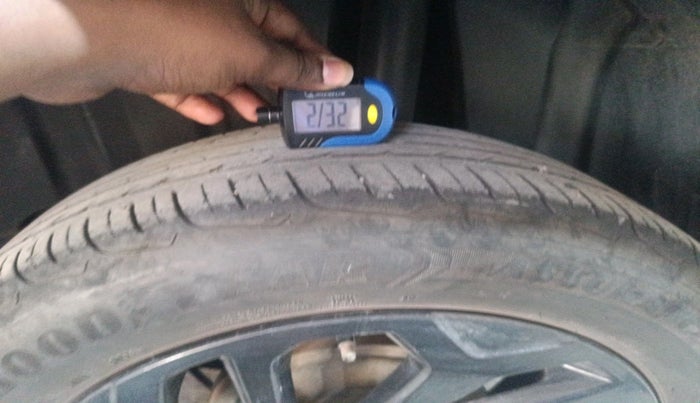 2023 Maruti FRONX DELTA PLUS 1.2L AGS, Petrol, Automatic, 29,523 km, tyre