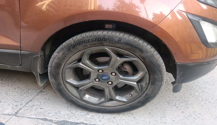 2019 Ford Ecosport TITANIUM + 1.5L DIESEL, Diesel, Manual, 1,30,401 km, tyre