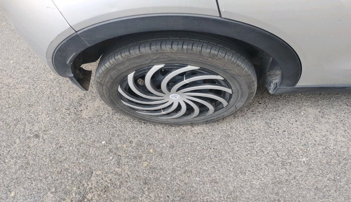 2018 Tata NEXON XM DIESEL, Diesel, Manual, 1,10,241 km, tyre