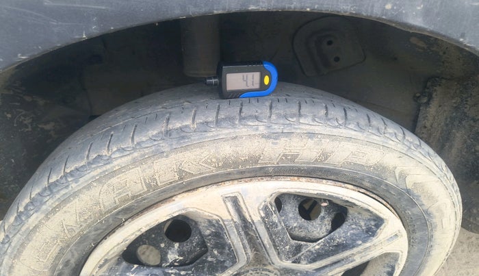 2018 Tata NEXON XM DIESEL, Diesel, Manual, 81,992 km, tyre