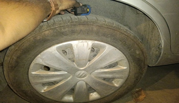 2016 Maruti Ertiga VXI CNG, CNG, Manual, 38,724 km, tyre