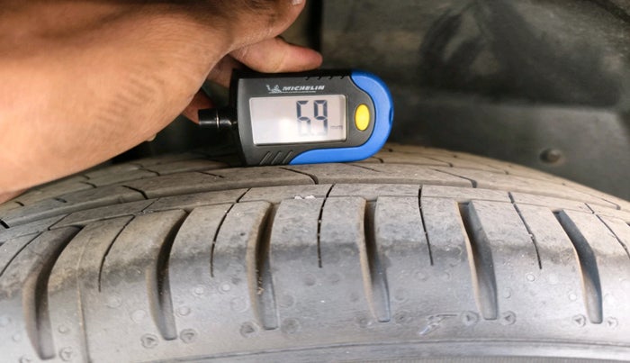 2024 MG HECTOR SAVVY PRO 1.5 TURBO CVT PETROL, Petrol, Automatic, 4,874 km, tyre