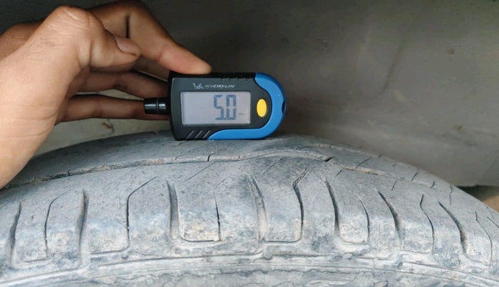 2015 Maruti Wagon R 1.0 VXI, Petrol, Manual, 41,308 km, tyre