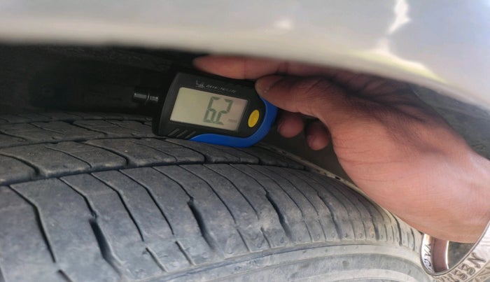 2018 Maruti Ciaz DELTA DIESEL 1.3, Diesel, Manual, 90,167 km, tyre