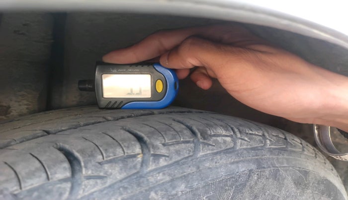 2018 Maruti Ciaz DELTA DIESEL 1.3, Diesel, Manual, 90,167 km, tyre