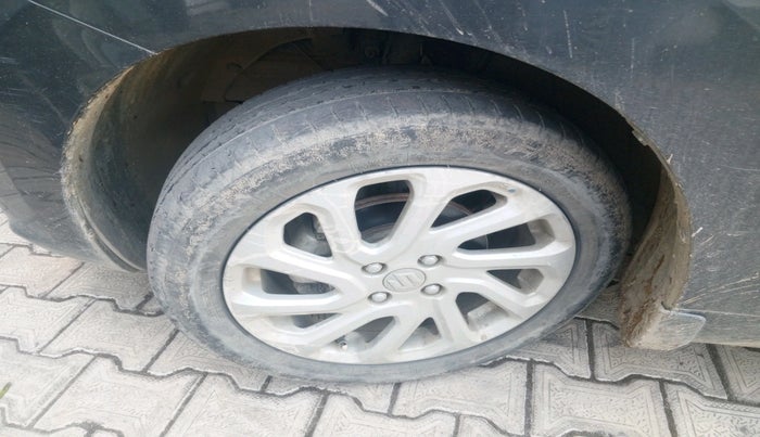 2023 Maruti Baleno ZETA PETROL 1.2, Petrol, Manual, 29,360 km, tyre