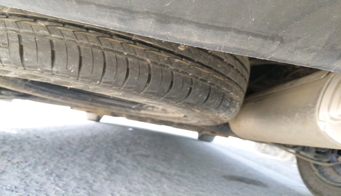 2025 KIA Carens Clavis HTK 1.5 Petrol MT, Petrol, Manual, 13,117 km, tyre