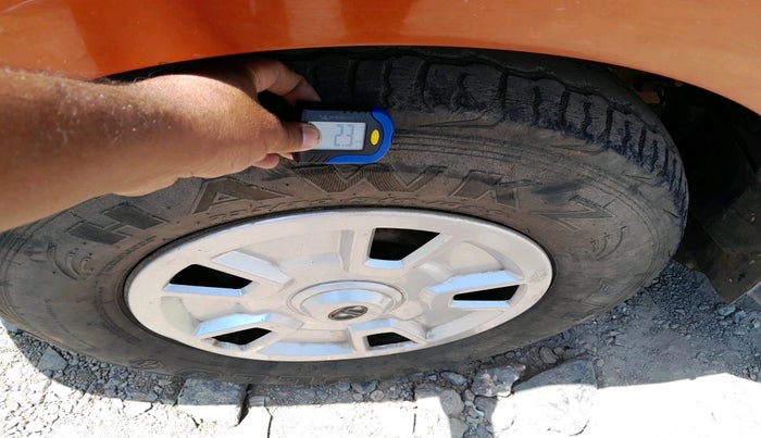 2009 Tata Sumo Grande GX, Diesel, Manual, 76,336 km, tyre