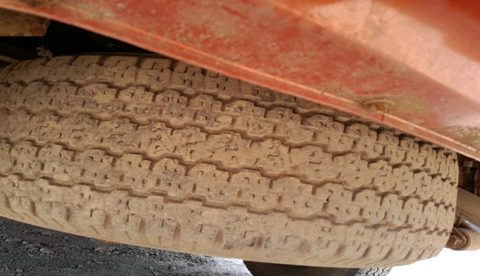 2009 Tata Sumo Grande GX, Diesel, Manual, 76,336 km, tyre