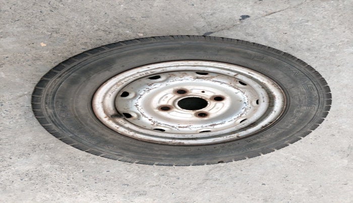 2011 Maruti Alto LXI, Petrol, Manual, 1,30,784 km, tyre