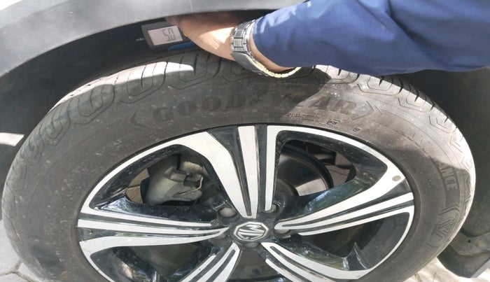 2022 MG ASTOR SHARP 1.5 CVT, Petrol, Automatic, 24,664 km, tyre