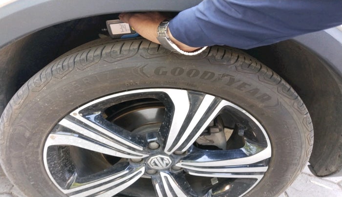 2022 MG ASTOR SHARP 1.5 CVT, Petrol, Automatic, 24,664 km, tyre