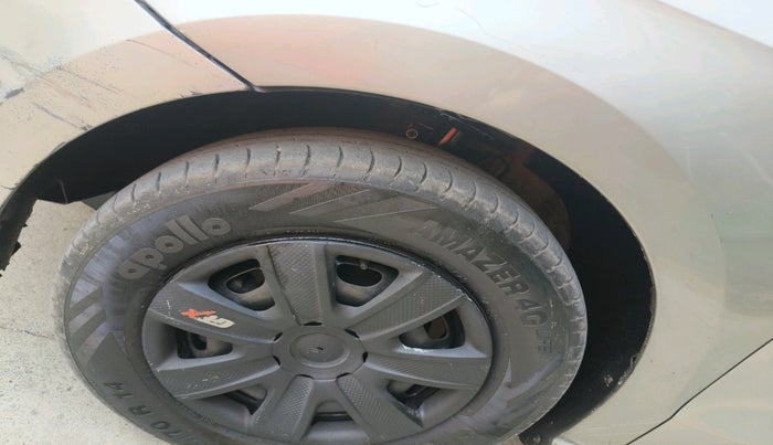 2012 Skoda Rapid AMBITION 1.6 TDI CR MT, Diesel, Manual, 1,93,425 km, tyre