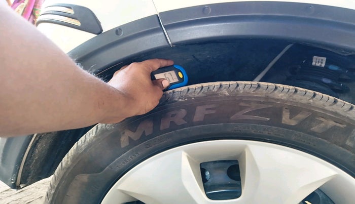 2022 Maruti New Wagon-R VXI CNG 1.0, CNG, Manual, 2,675 km, tyre