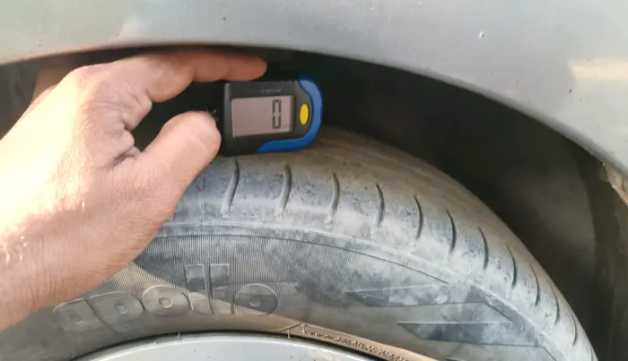 2015 Maruti Celerio VXI CNG, CNG, Manual, 1,65,287 km, tyre