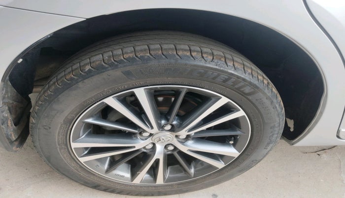 2019 Toyota Corolla Altis VL CVT PETROL, Petrol, Automatic, 35,537 km, tyre