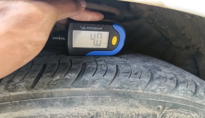 2019 Hyundai New Elantra 1.6 SX MT DIESEL, Diesel, Manual, 93,460 km, tyre