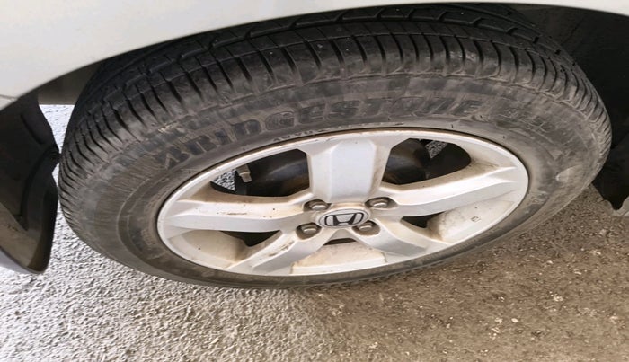 2013 Honda City 1.5L I-VTEC S MT, Petrol, Manual, 1,03,211 km, tyre