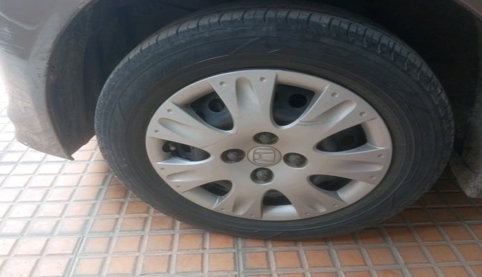 2013 Honda Brio S MT, Petrol, Manual, 84,236 km, tyre