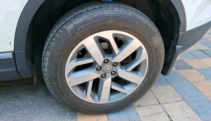 2021 Tata Safari XZ, Diesel, Manual, 27,739 km, tyre