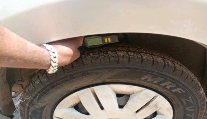 2017 Maruti Alto 800 LXI, Petrol, Manual, 70,936 km, tyre