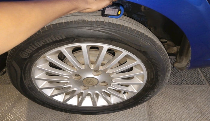 2014 Tata Zest XMA F-TRONIC DIESEL, Diesel, Automatic, 99,205 km, tyre