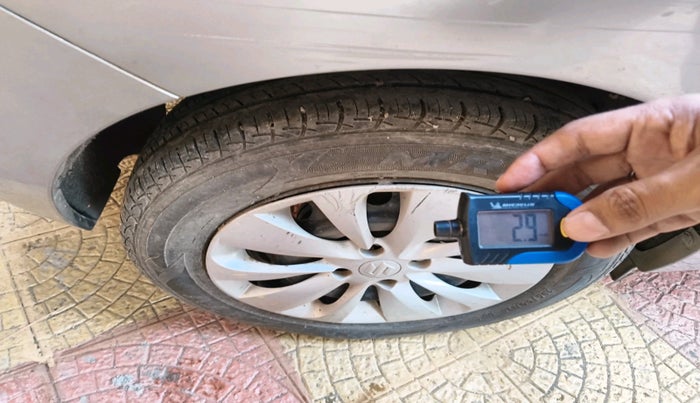 2017 Maruti Baleno DELTA CVT PETROL 1.2, Petrol, Automatic, 31,047 km, tyre