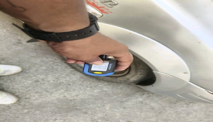 2006 Tata Indica V2 DLS, Diesel, Manual, 1,94,701 km, tyre