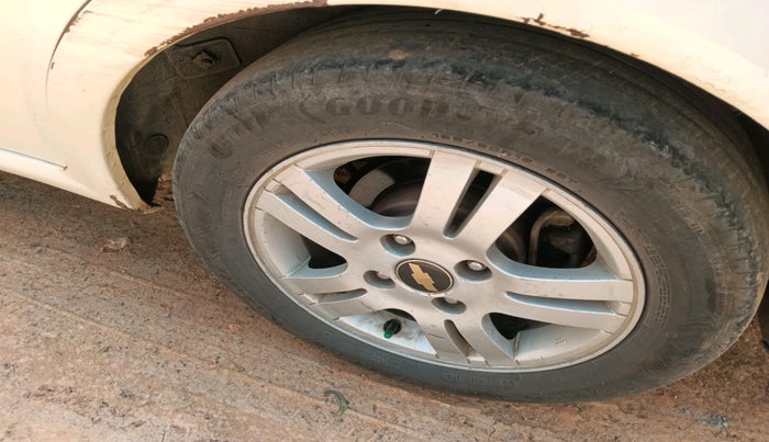 2007 Chevrolet Optra Magnum LT 2.0 TCDI, Diesel, Manual, 96,639 km, tyre