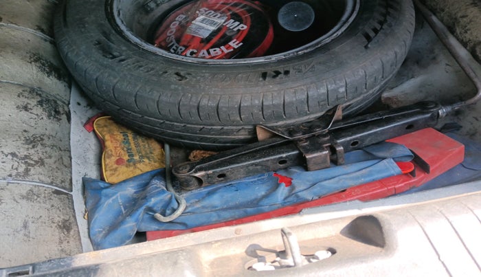 2007 Chevrolet Optra Magnum LT 2.0 TCDI, Diesel, Manual, 96,639 km, tyre