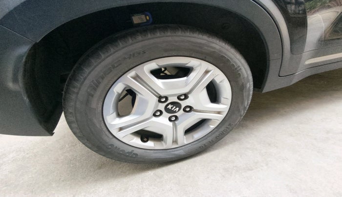 2020 KIA SONET HTX 1.0 IMT, Petrol, Manual, 22,353 km, tyre