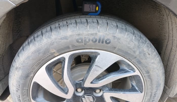 2021 Maruti Baleno ZETA CVT PETROL 1.2, Petrol, Automatic, 42,677 km, tyre