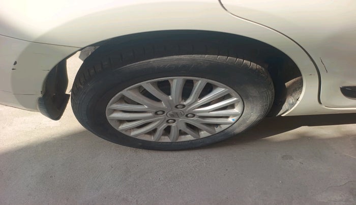 2021 Maruti Dzire ZXI, Petrol, Manual, 60,668 km, tyre