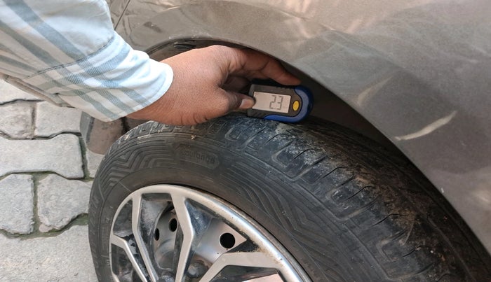 2019 Maruti New Wagon-R LXI CNG 1.0, CNG, Manual, 68,223 km, tyre