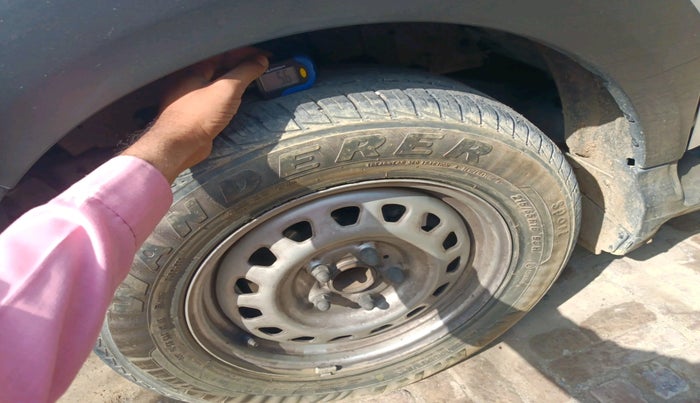 2017 Mahindra NUVOSPORT N8, Diesel, Manual, 35,340 km, tyre